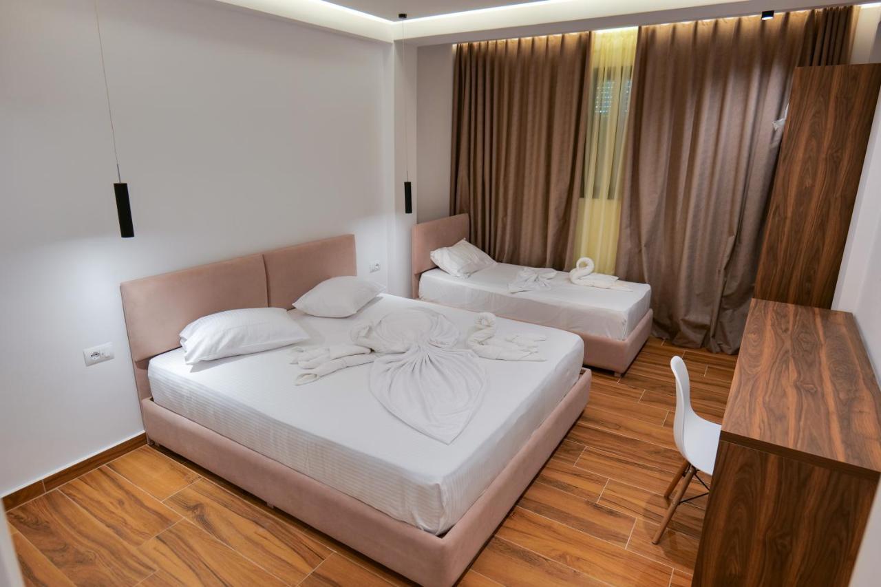 Quarto Triplo Económico