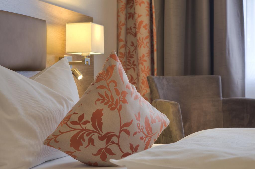 Standard Double Room,1649877183:JPEG