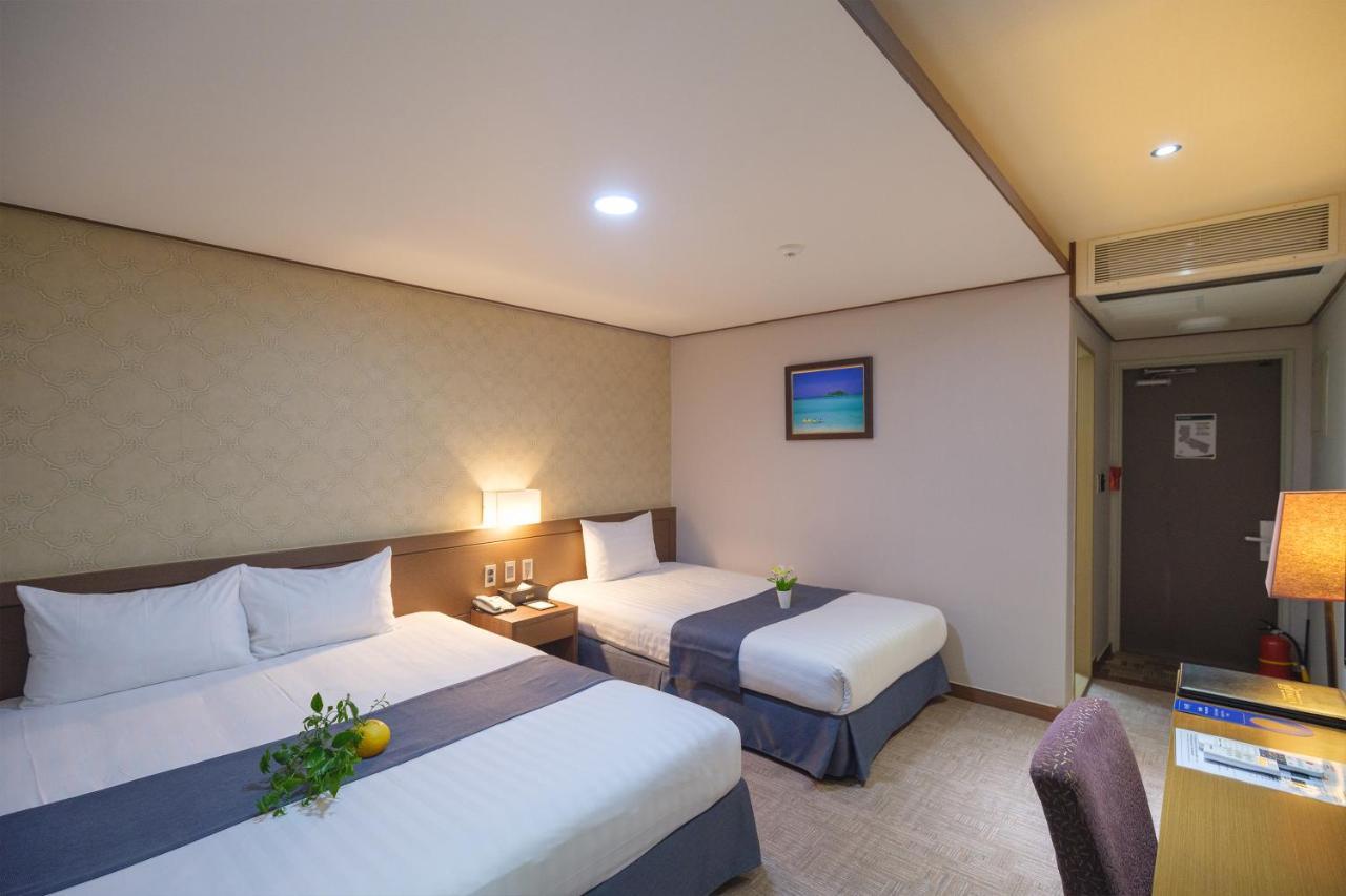 Family Deluxe Sea View
