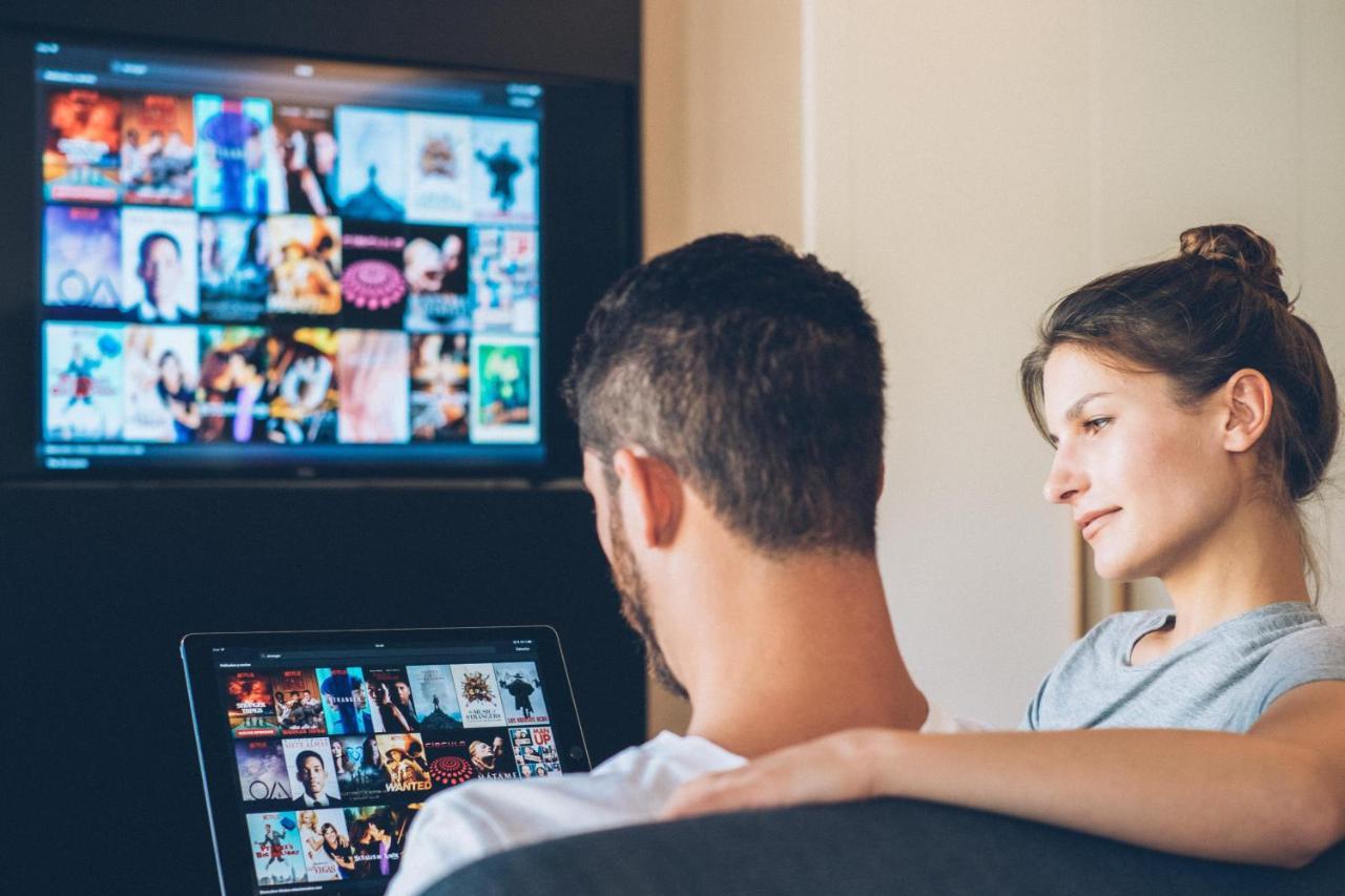 Suite Hottub Balcony,1259899141:JPEG