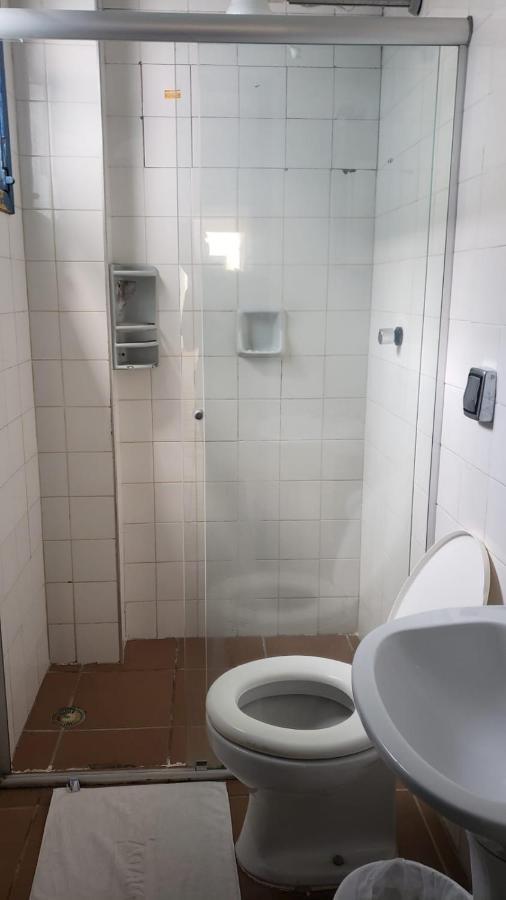 Quarto Triplo Básico