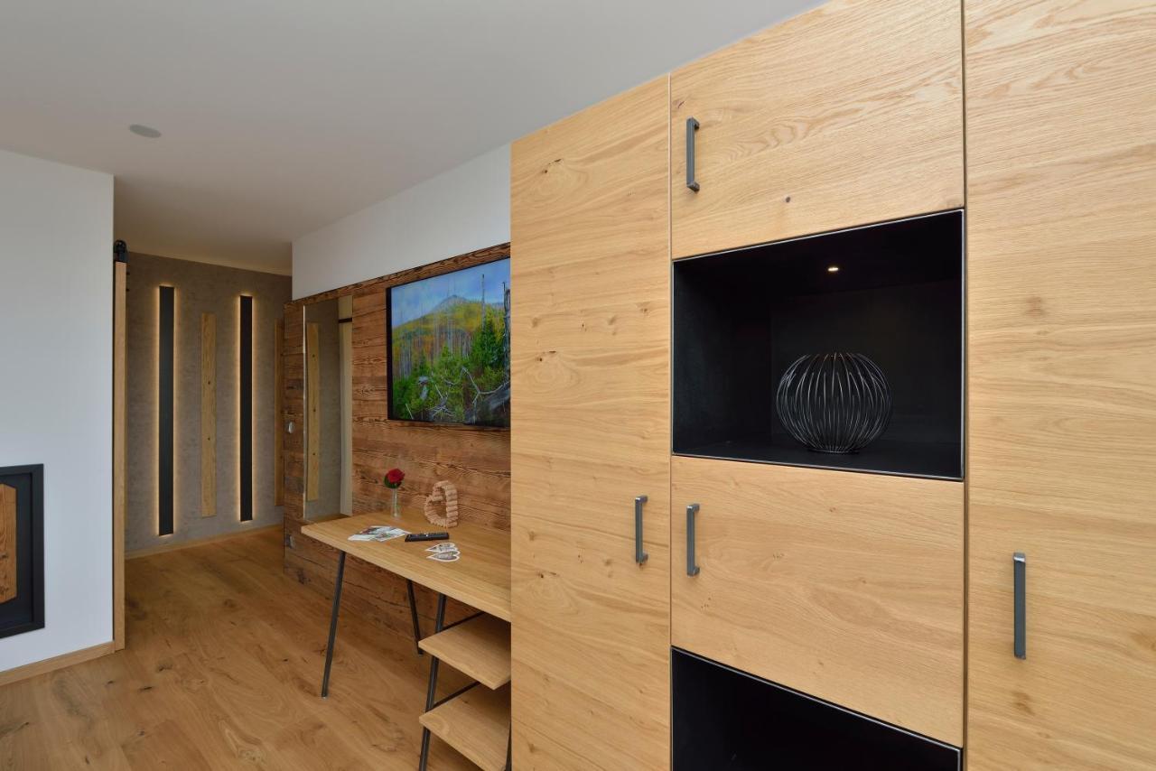 Doppelzimmer mit Balkon