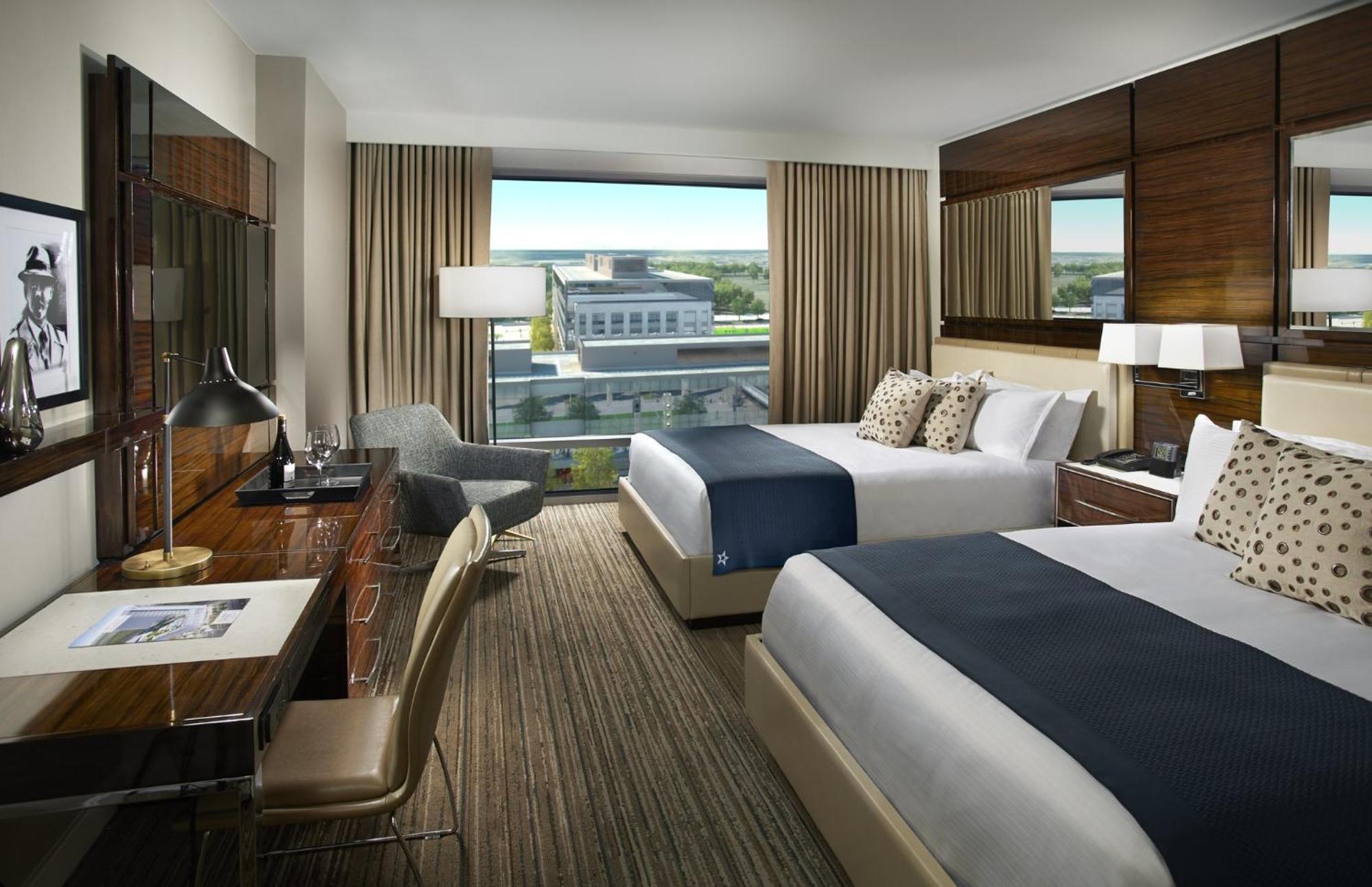 Deluxe Queen Room with Two Queen Beds