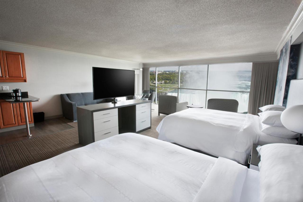 Junior Presidential Suite