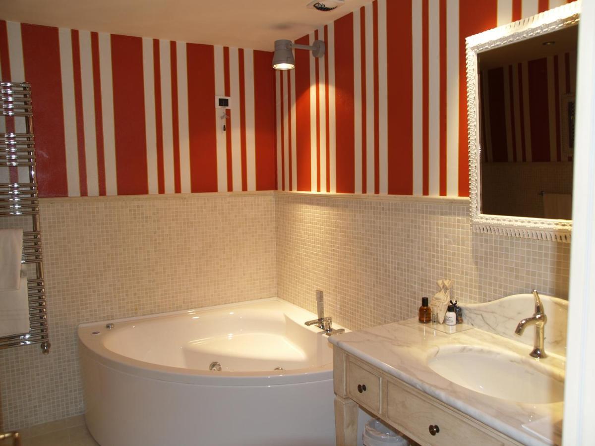 Junior Suite,1344021146:JPEG