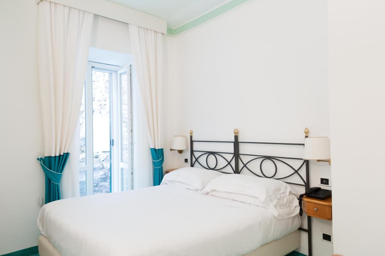 Classic Double Room,1263808930:JPEG