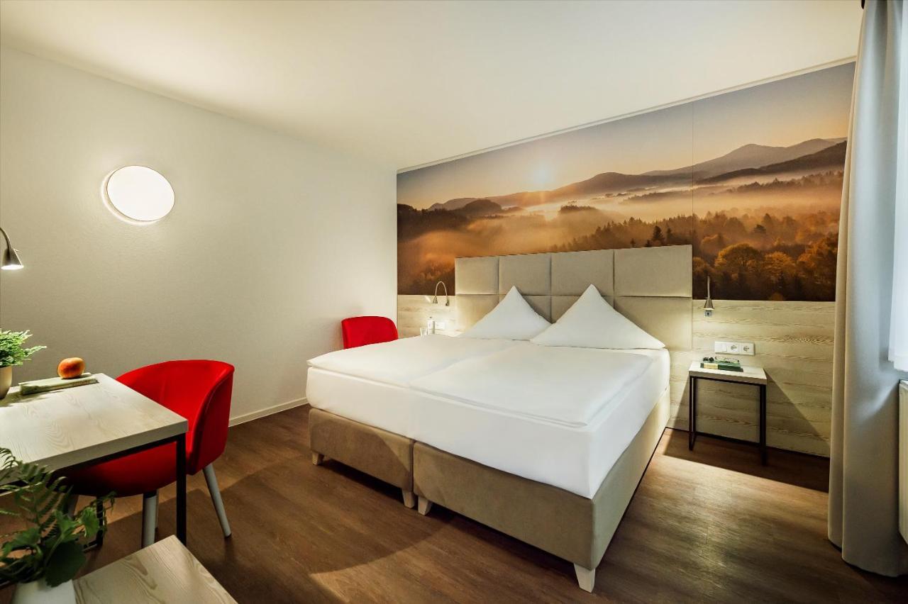 Doppelzimmer mit Zustellbett