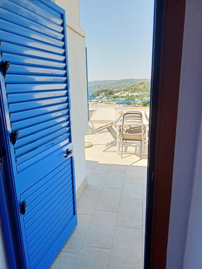 Camera Familiare con Vista Mare