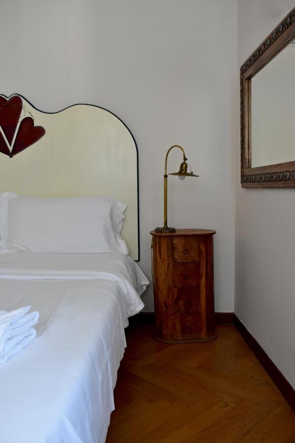 Double Room,1264399858:JPEG