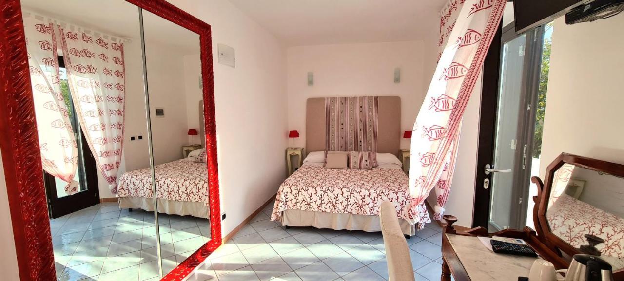 Triple Room with Sea View,1270597303:JPEG