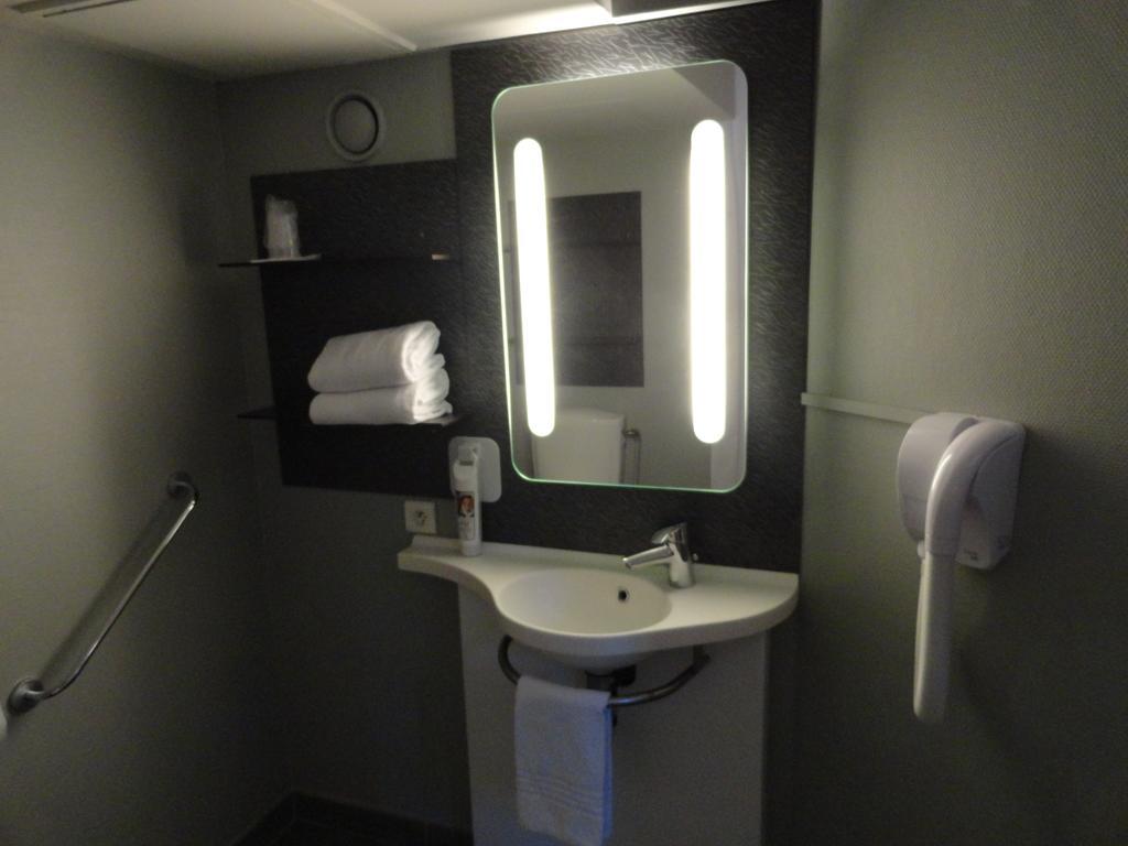 Habitación Doble Estándar - 1 cama doble