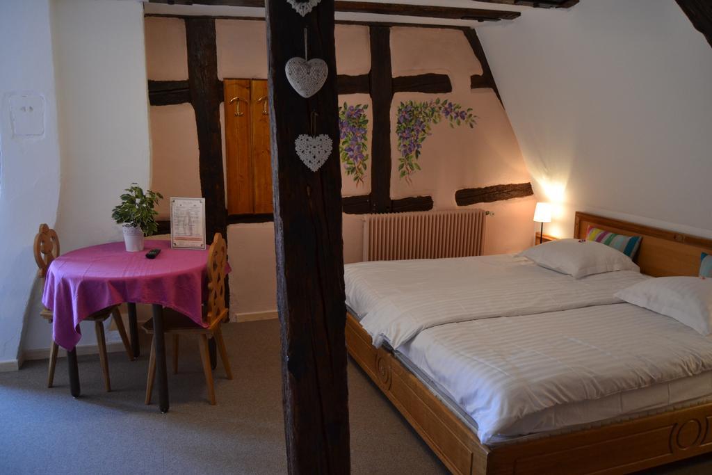 Dreibettzimmer