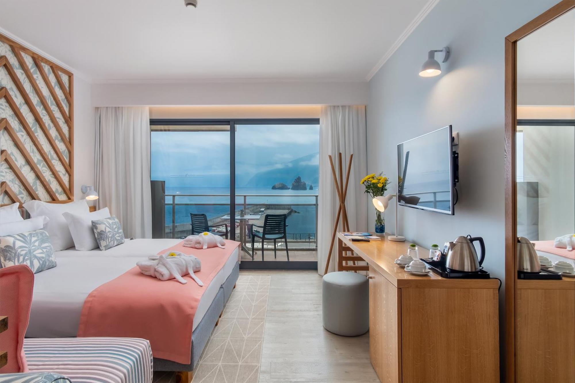 Quarto Duplo ou Twin Superior com Vista Mar