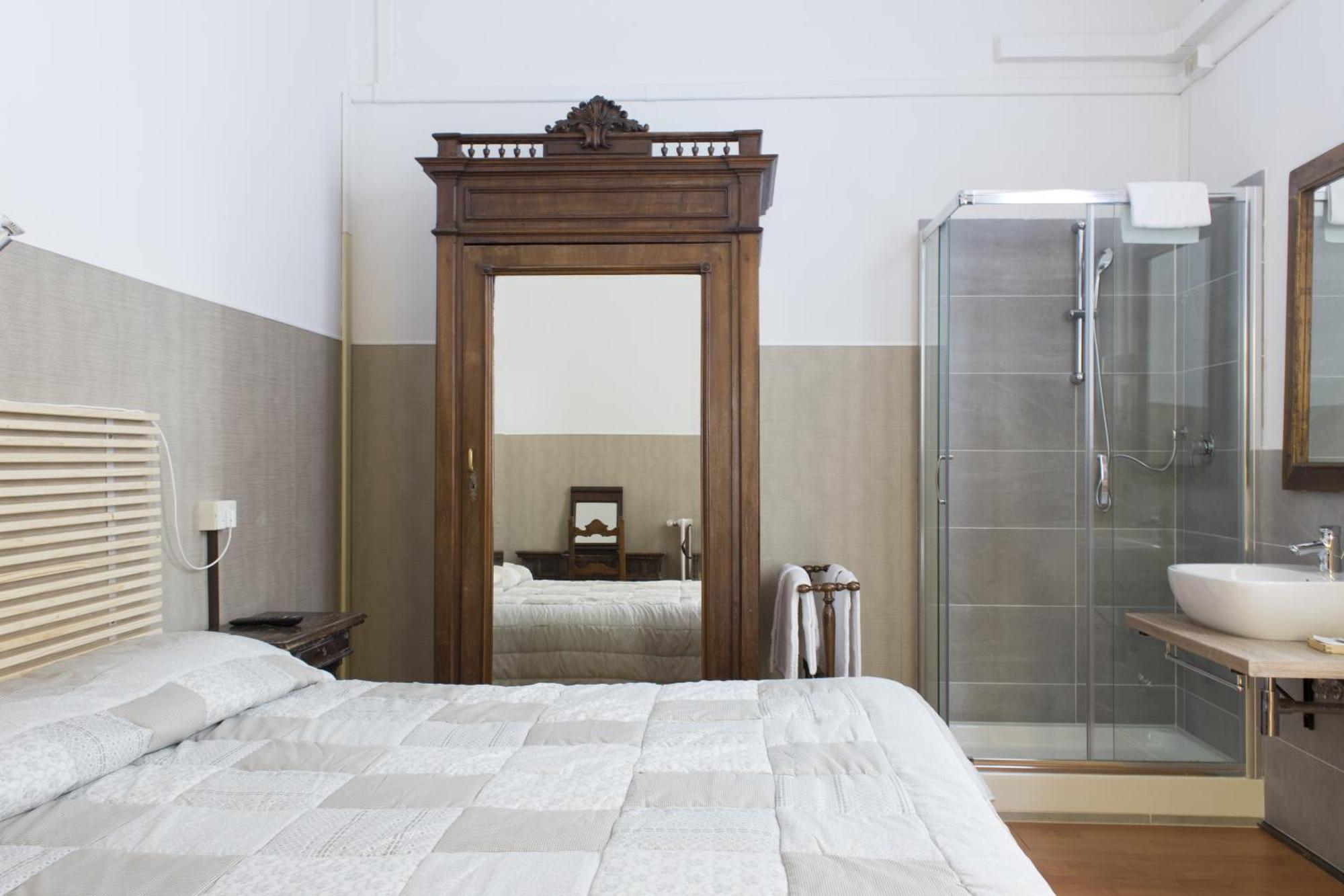 Double Room,1209578251:JPEG