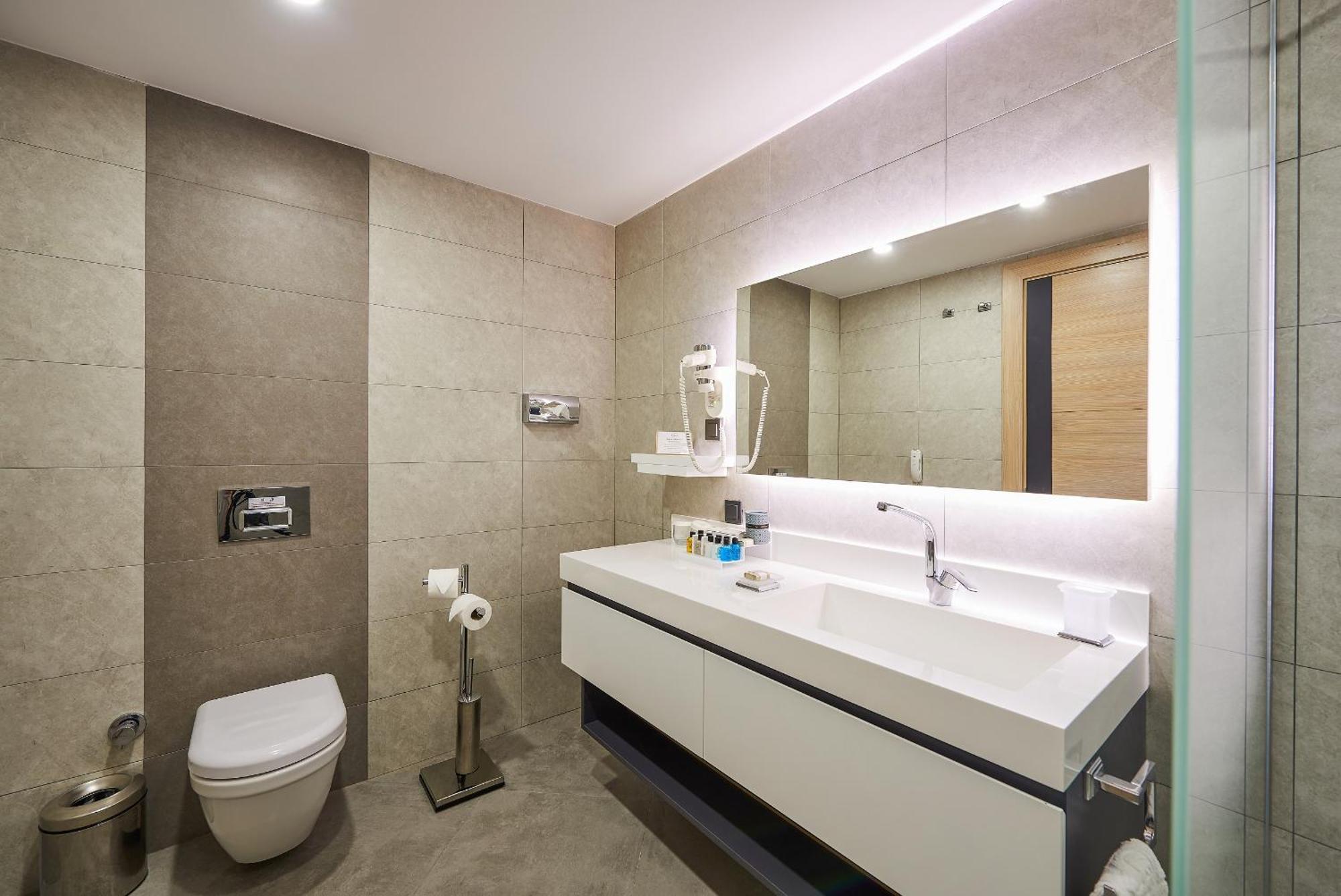 Oceaansuite met Direct Uitzicht op Zee