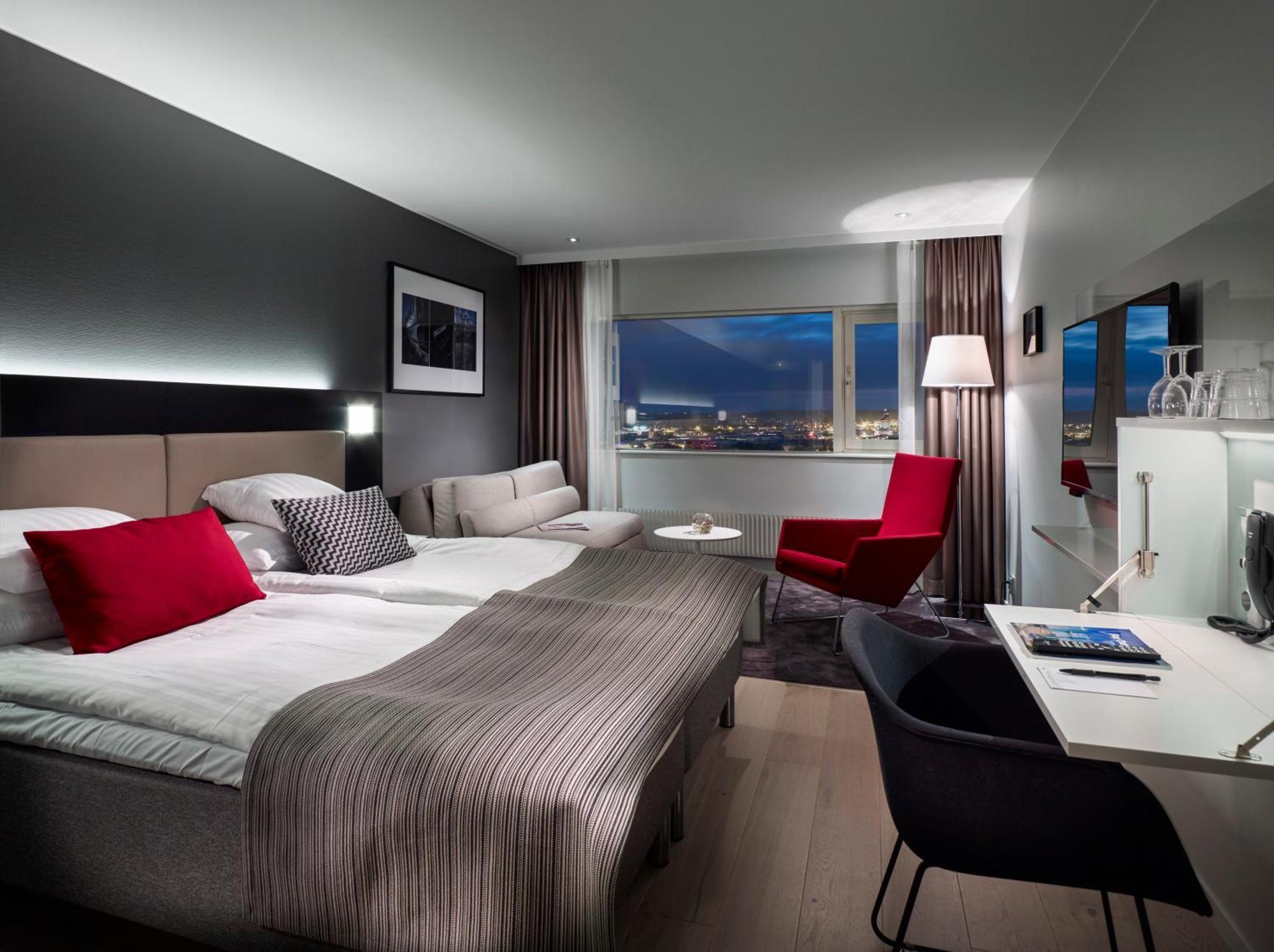 Standard Zimmer mit Schlafsofa – Gothia Towers (max. 2 Erwachsene + 2 Kinder bis 12 Jahre)