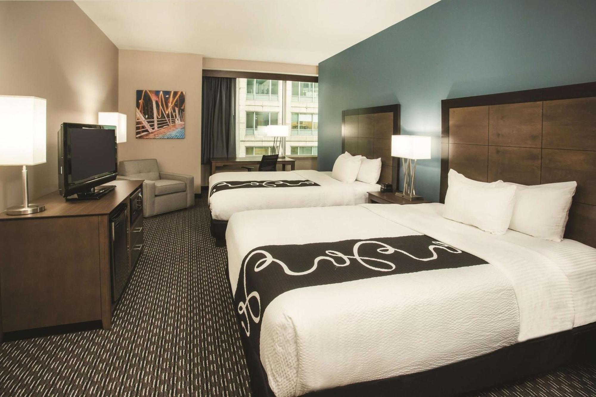 Queen Room with Two Queen Beds,1275446608:JPEG
