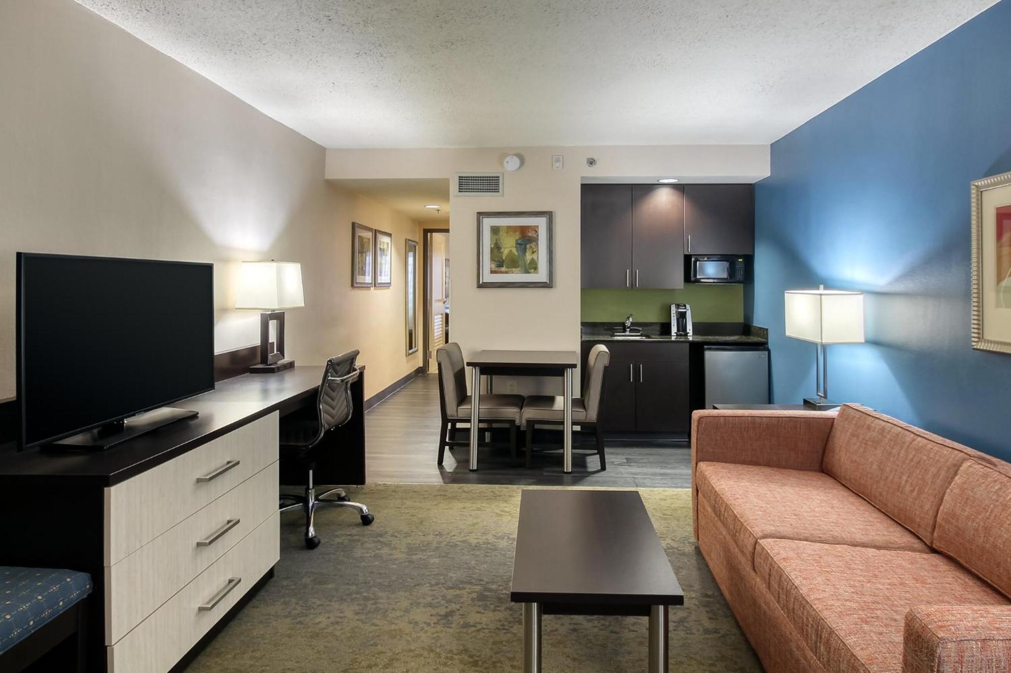 Luxus-Suite mit 1 Schlafzimmer und 2 Doppelbetten