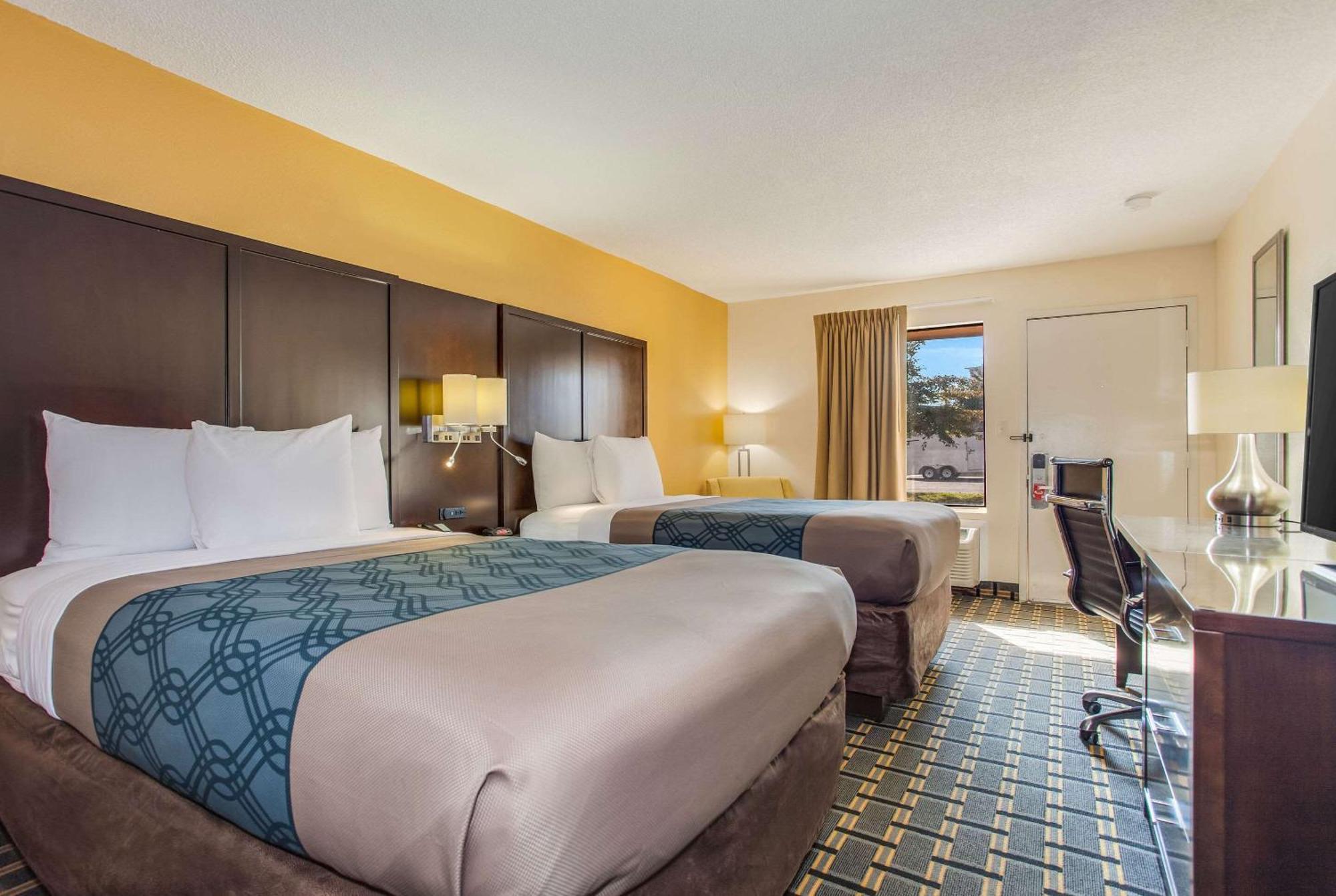 Double Room with Two Double Beds - Non-Smoking