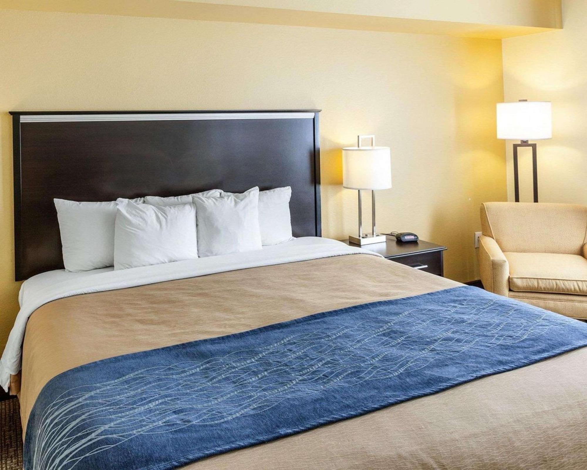 Queen Room with Two Queen Beds - Disability Access