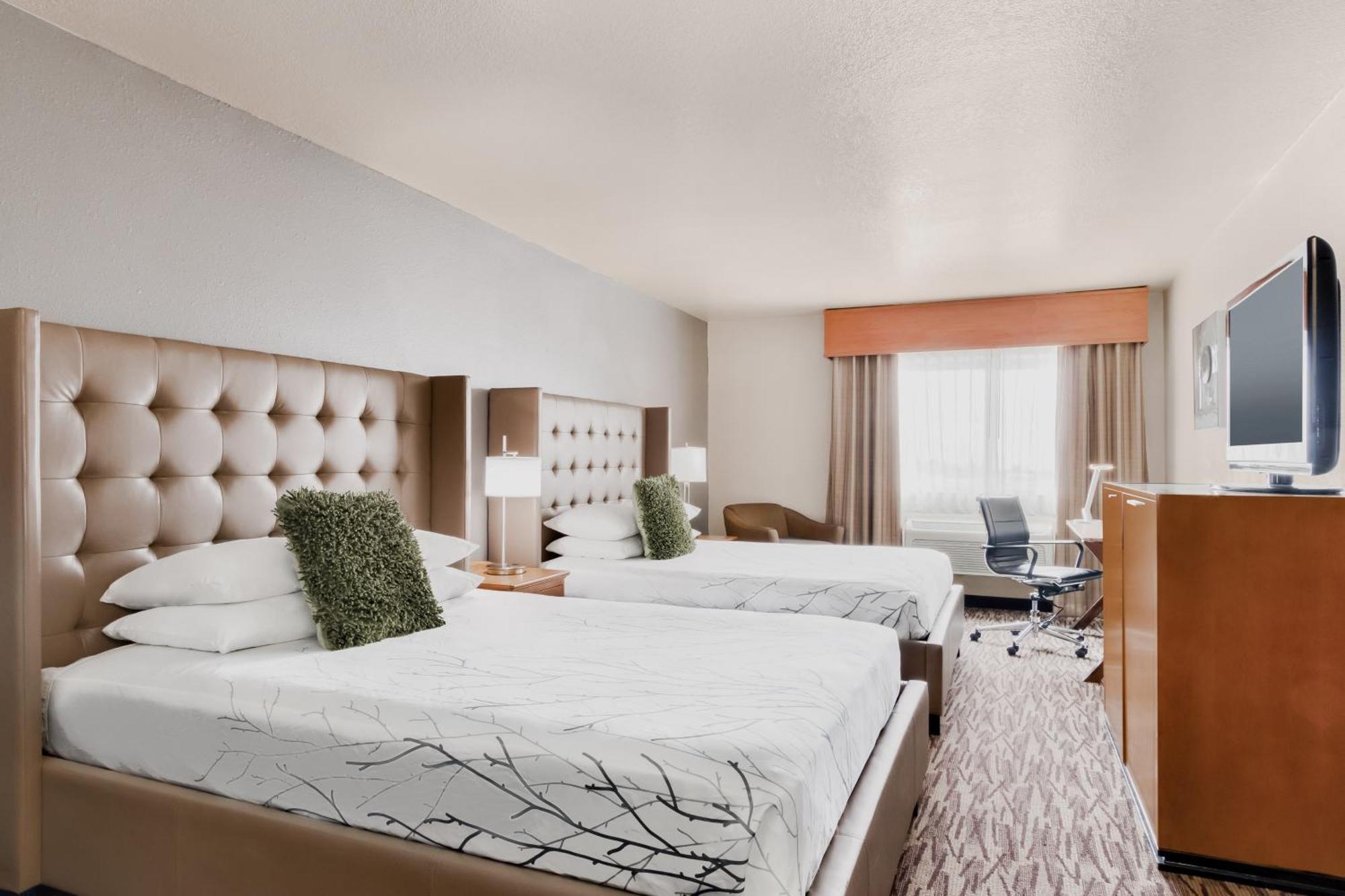 Queen Room - Mobility Accessible with Roll-In Shower