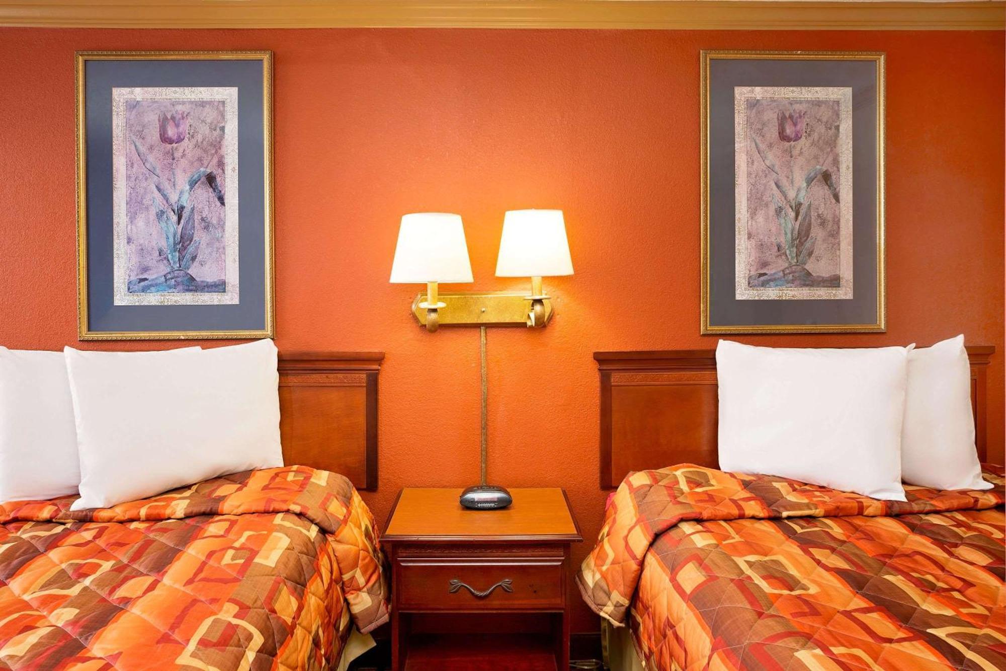 Double Room Two Double Beds Smoking