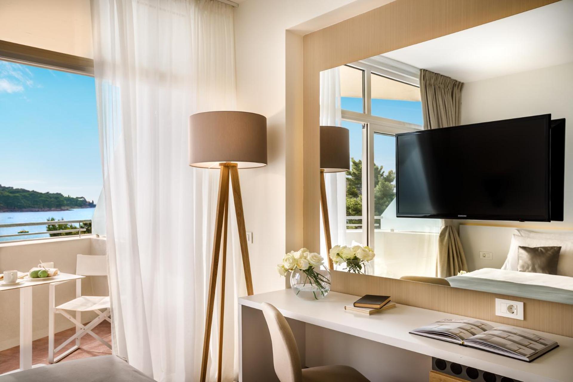 Tweepersoonskamer met Uitzicht op Zee en een Balkon