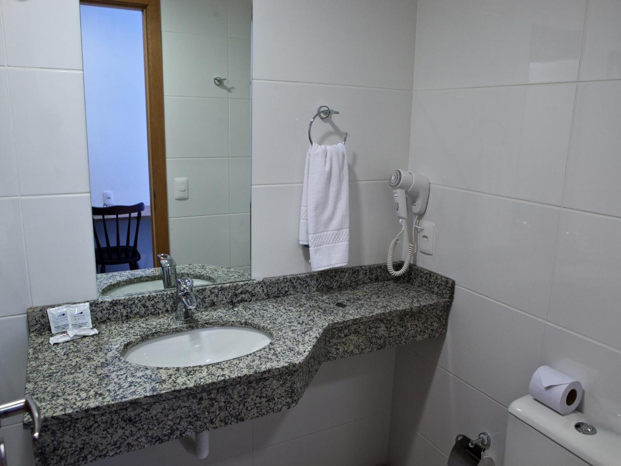 Deluxe Double Room,1642327888:JPEG