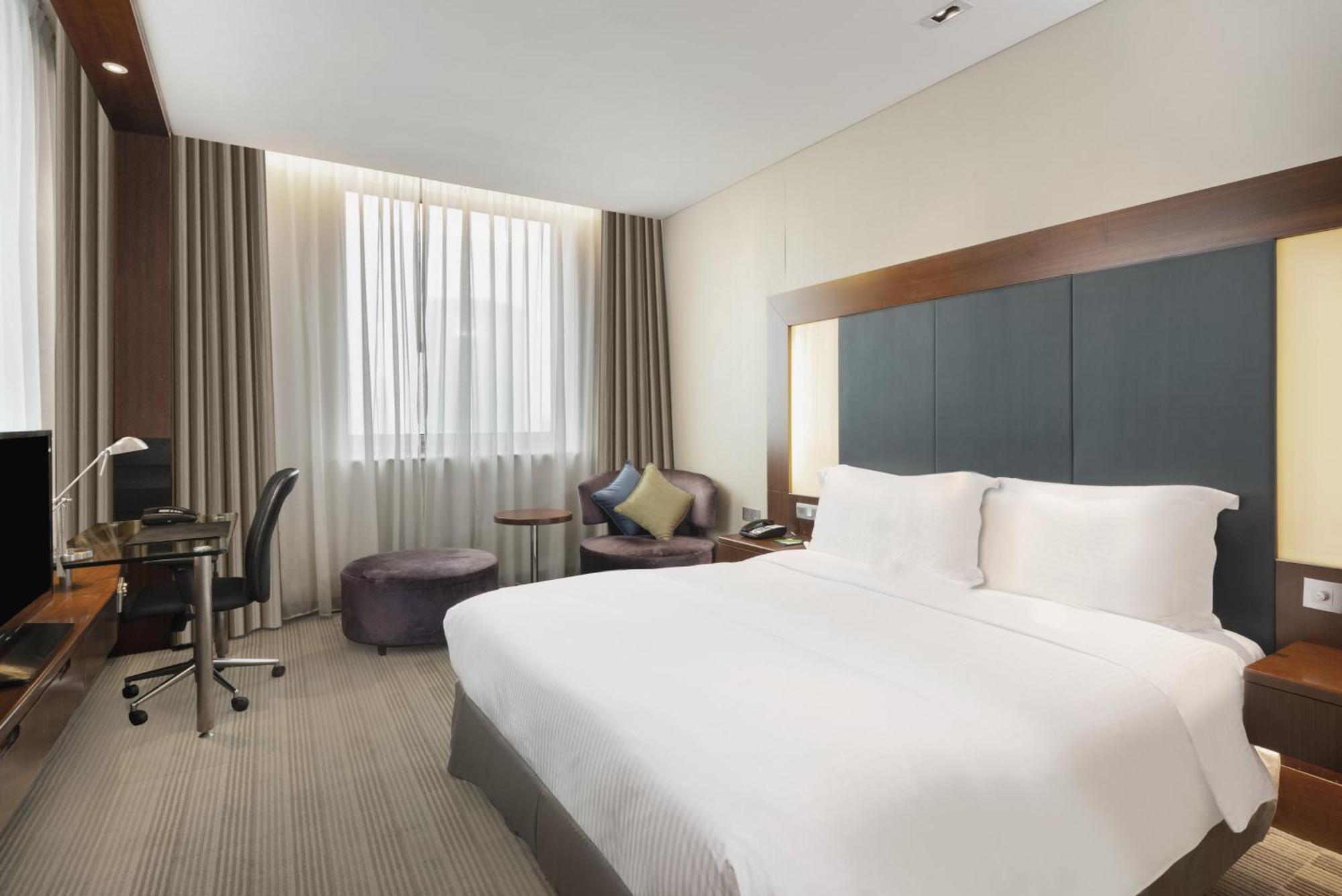 Standard King Room