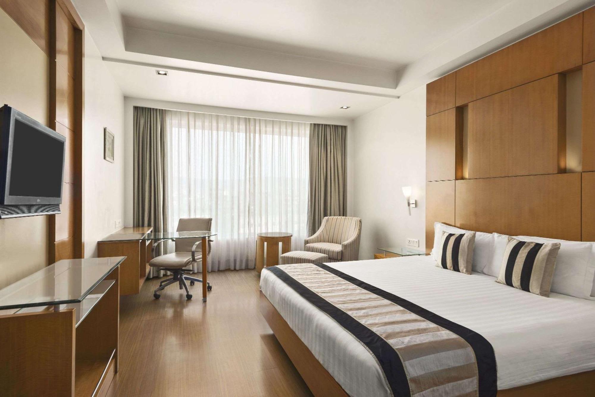 Club Double Non-Smoking Room Enjoy a Buy One One at Fire Ball Bar 11 AM 8 PM on House Brand on Food & Soft Beverages Spa Early checkin Available up to 2 hours subject to availability,1773722812:JPEG