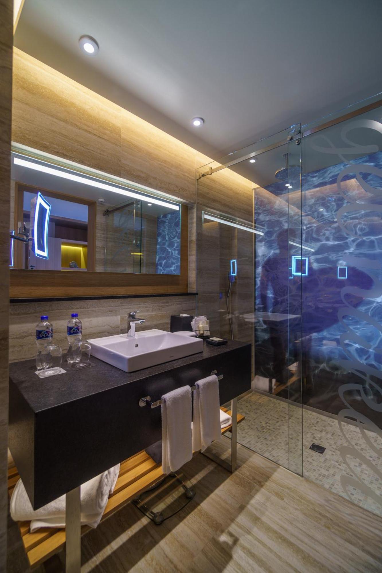 Quarto King Deluxe com Vista Mar