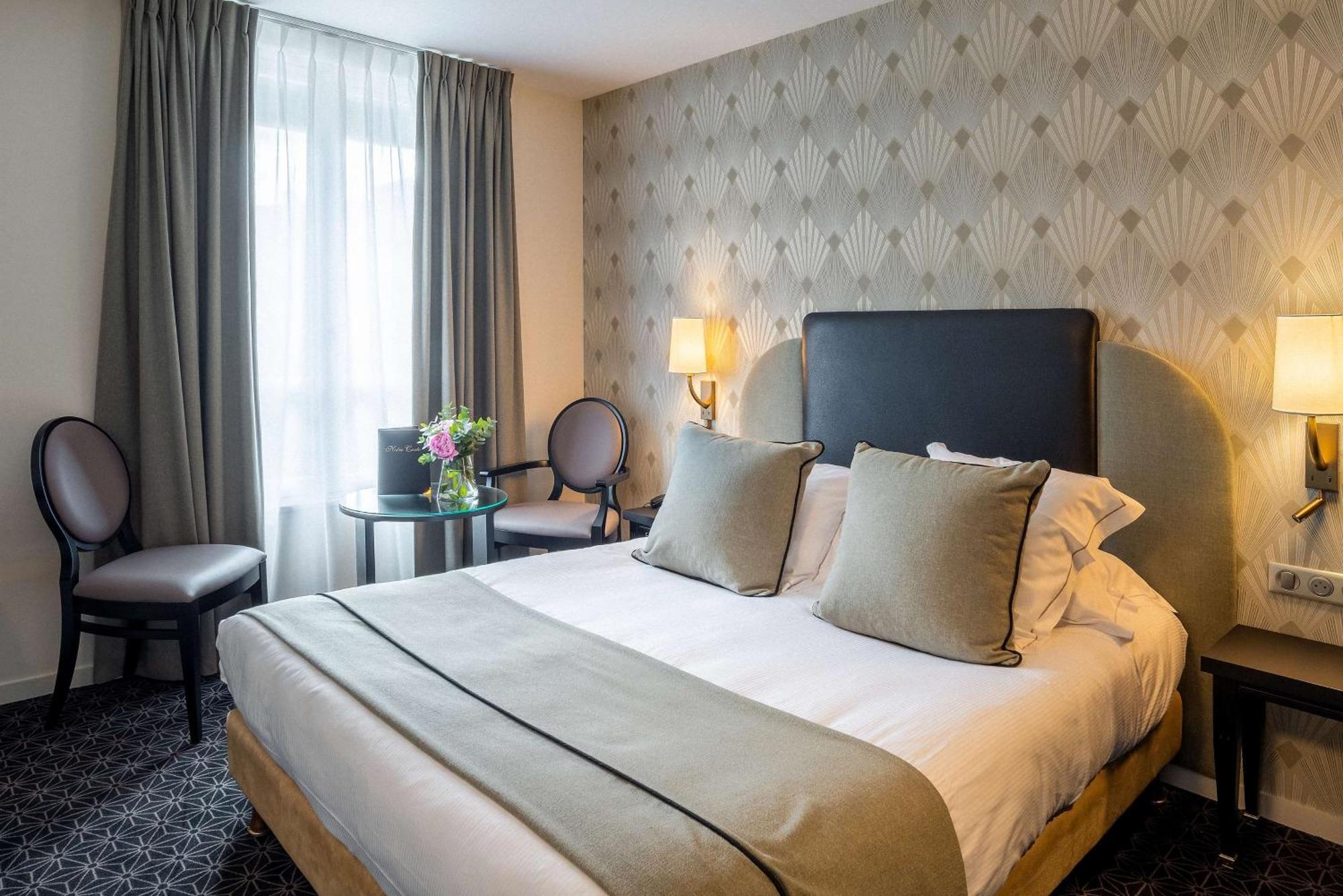 Comfort Kamer met Queensize Bed