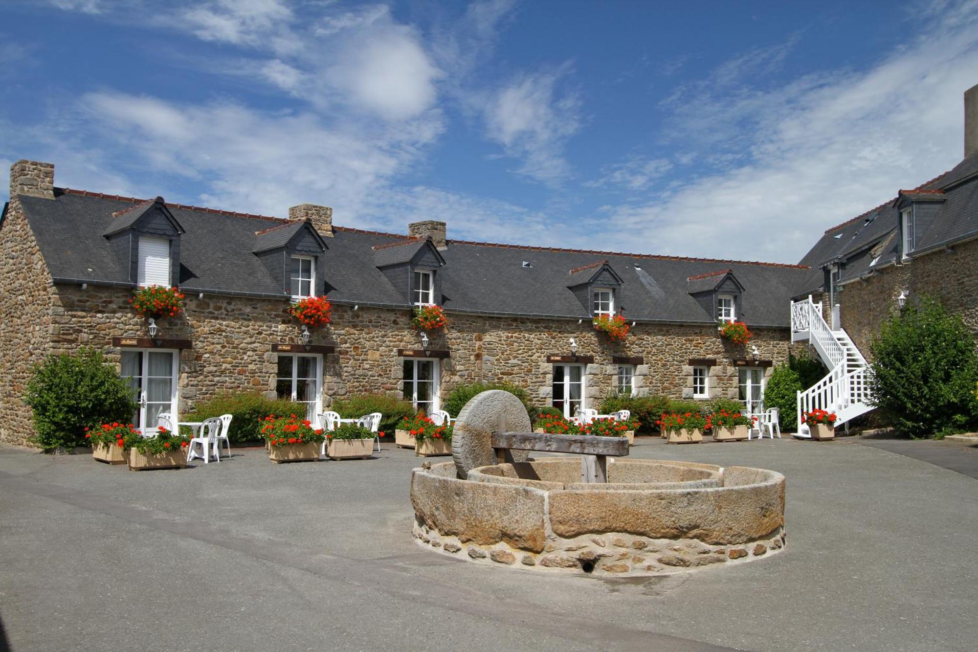 Maison de Vacances 2 Chambres (1 à 4 Adultes)