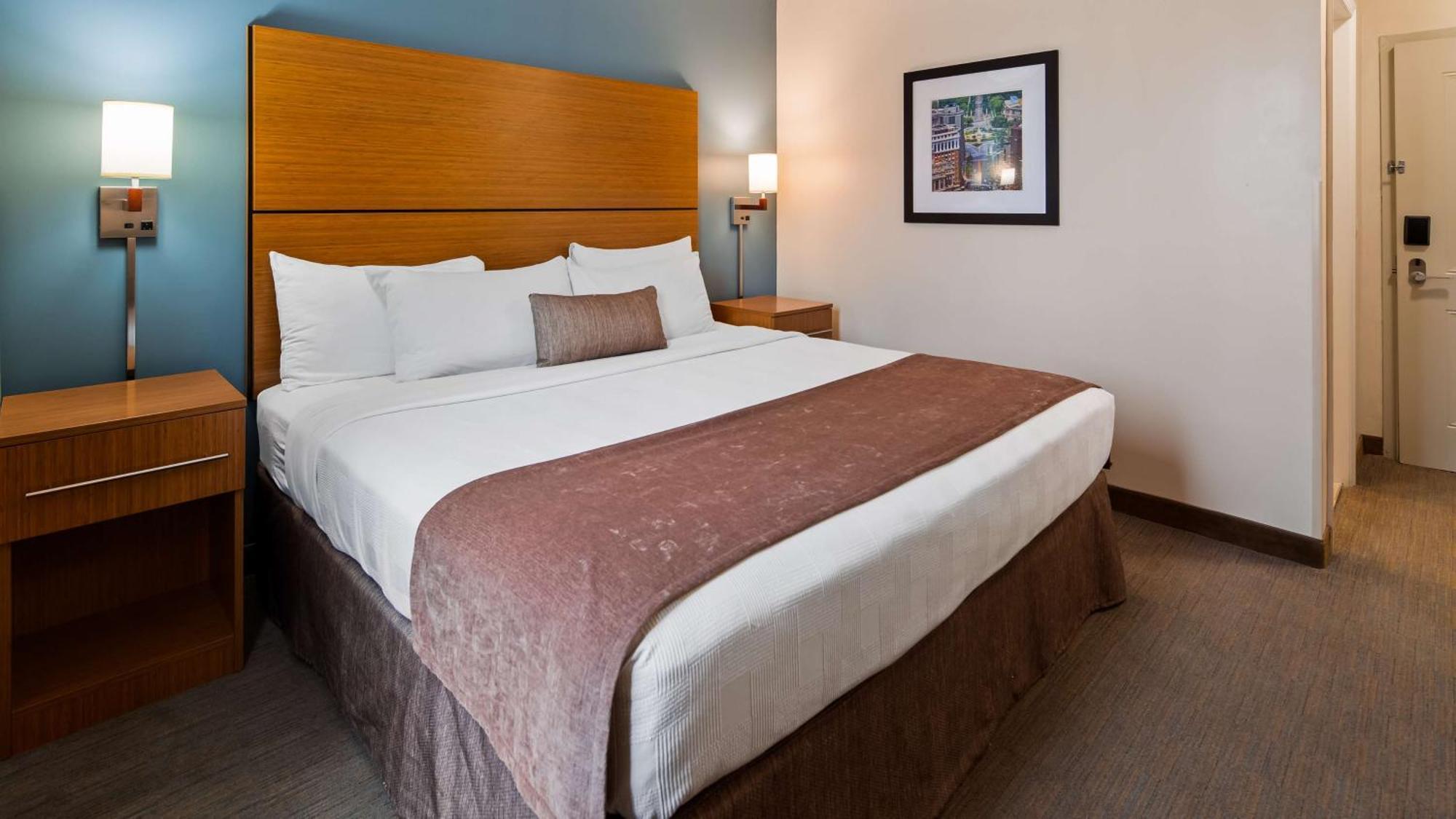Chambre Lit King-Size - Non-Fumeurs