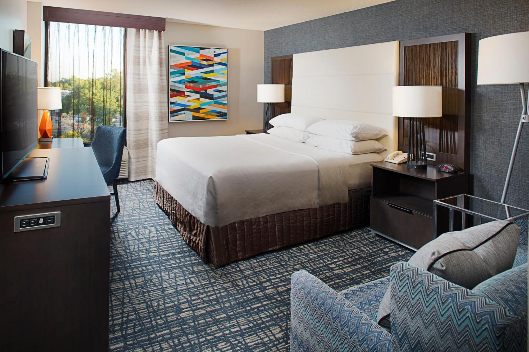 Premium King Room Allergen Treated,1705924570:JPEG