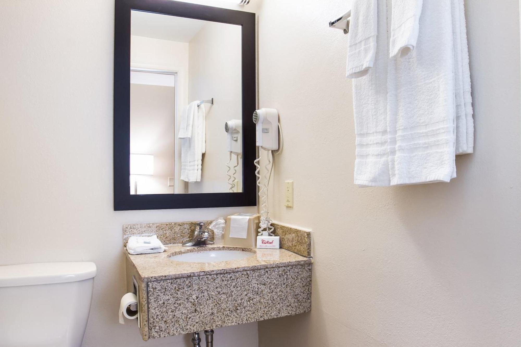 Suite King Room with Disability Access - Non-Smoking
