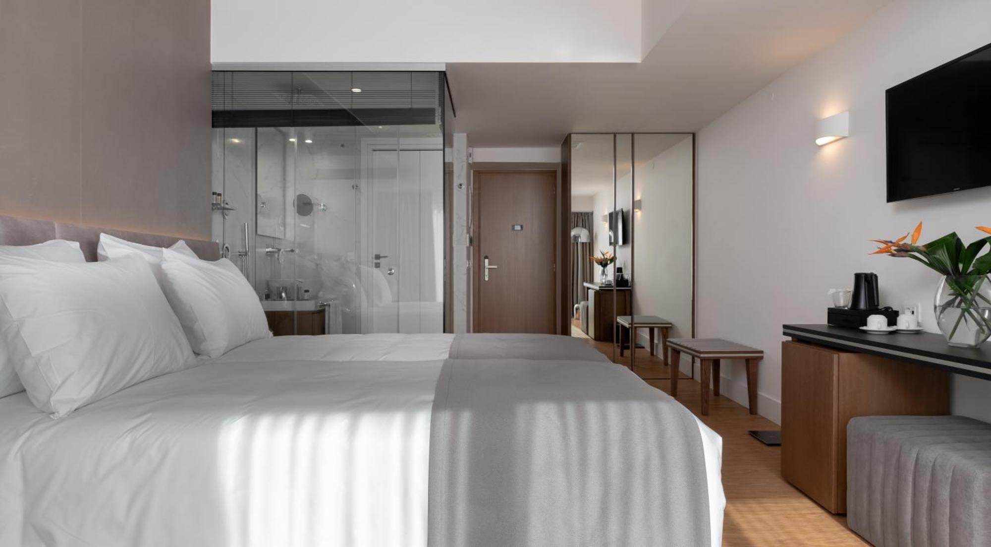 Classic Double or Twin Room,1214751769:JPEG