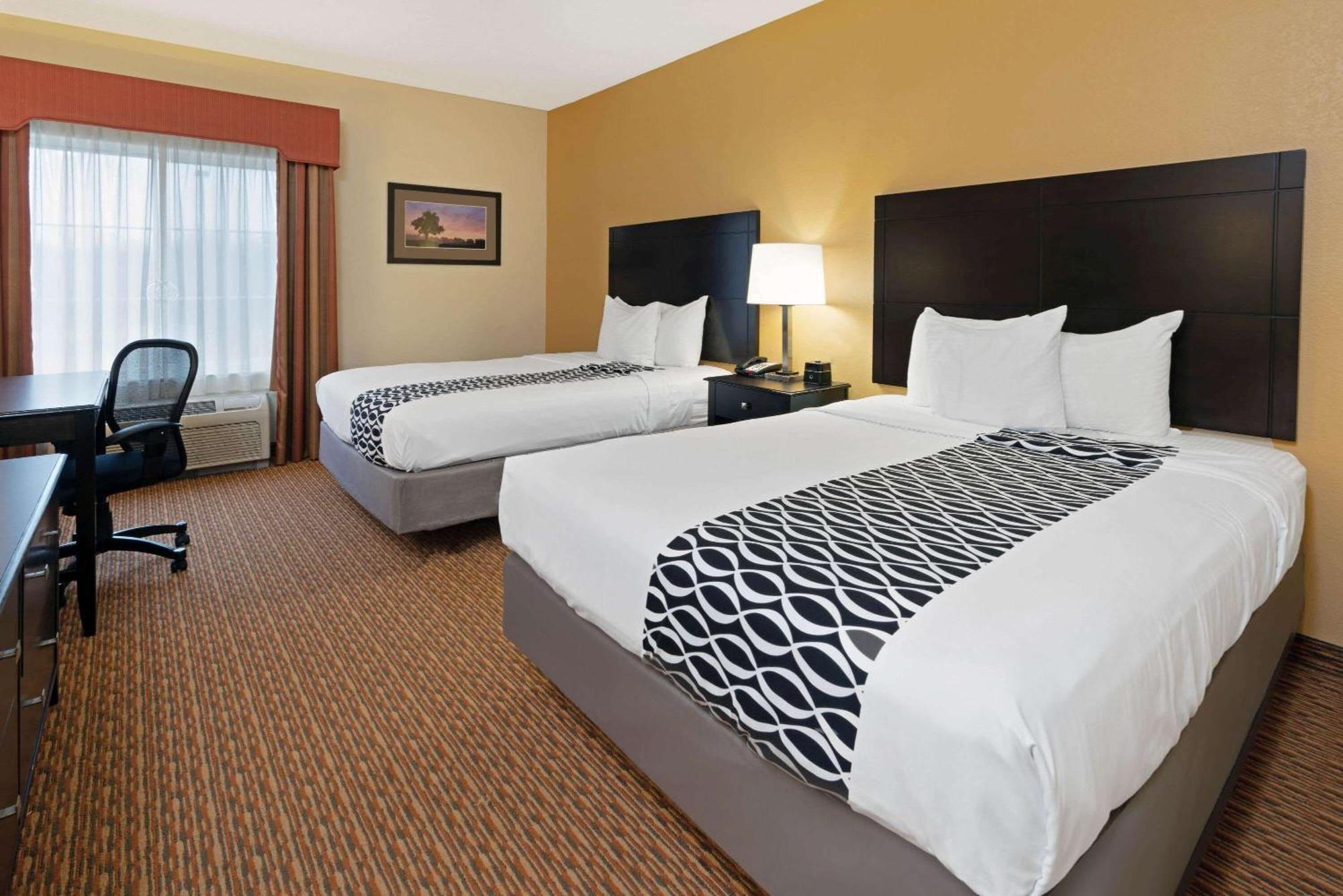 Queen Room with Two Queen Beds and Mobility/Hearing Access - Non-Smoking