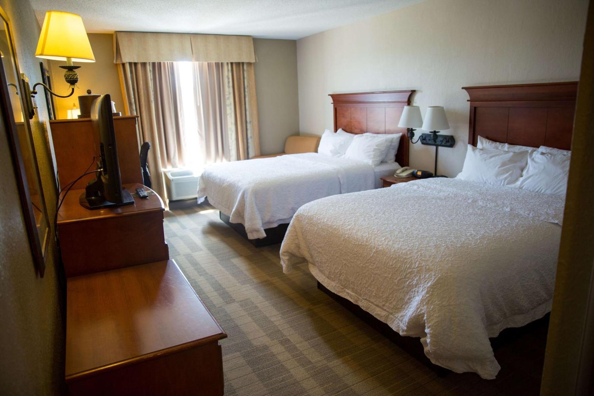 Room with Two Queen Beds - Non-Smoking
