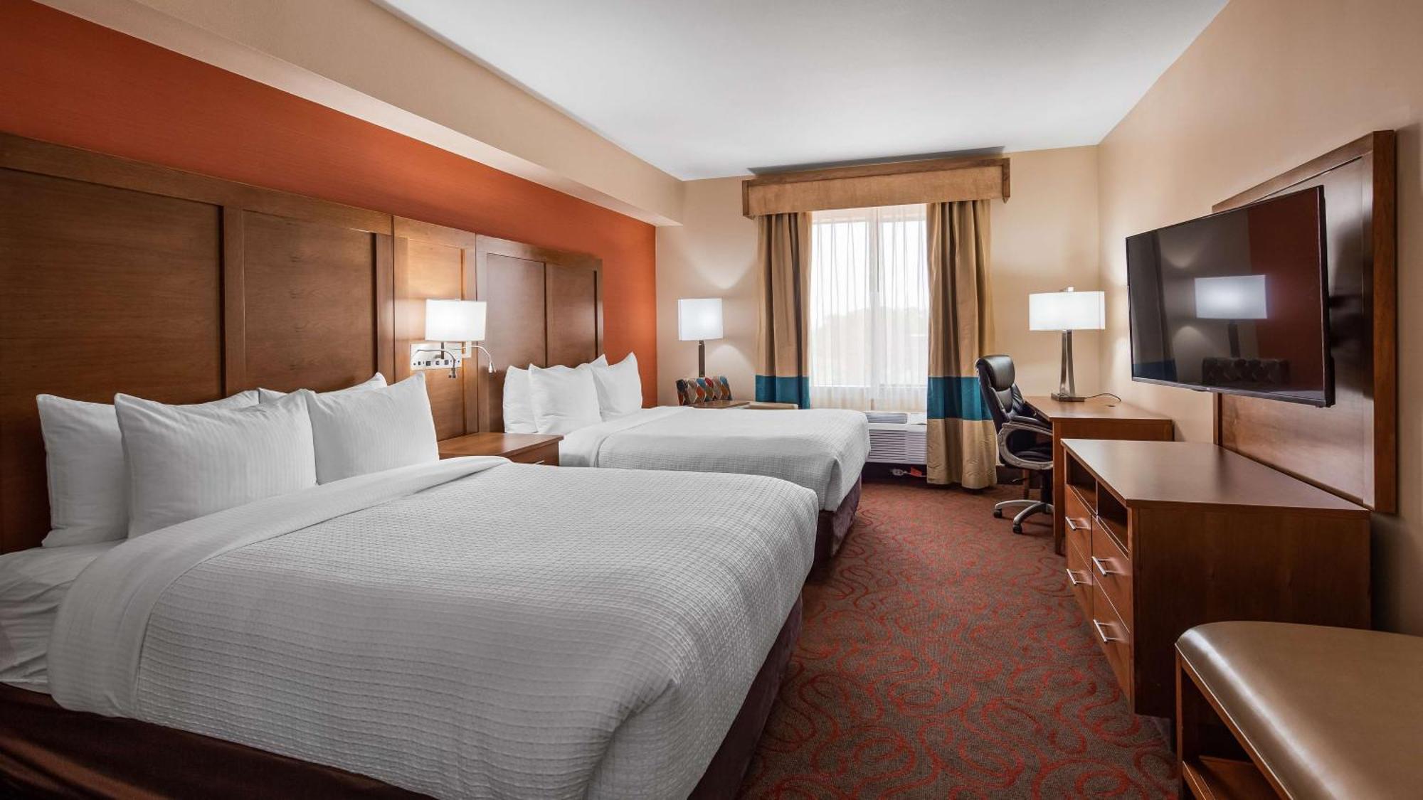 Queen Room with Two Queen Beds - Non-Smoking