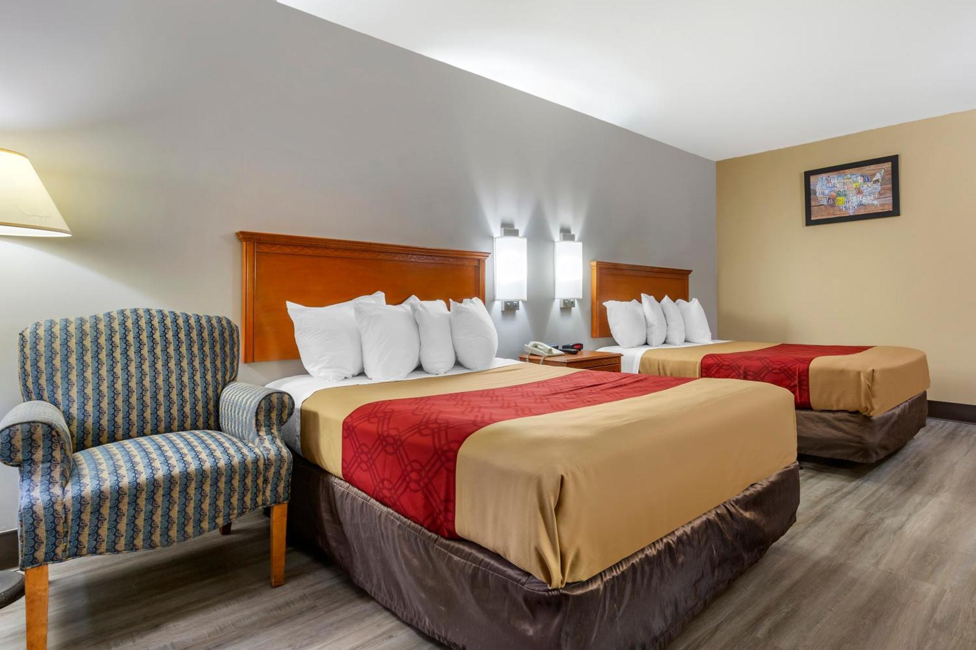 Double Room with Two Double Beds - Accessible/Non-Smoking