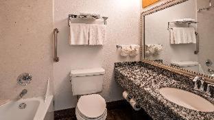Double Room with Two Double Beds - Harbour View - Non smoking