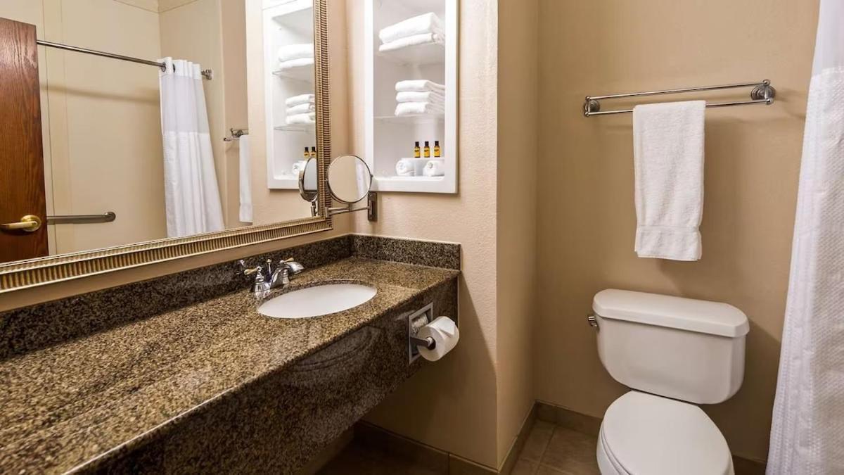 King Suite with Sofa bed - Non Smoking/Interior Corridor