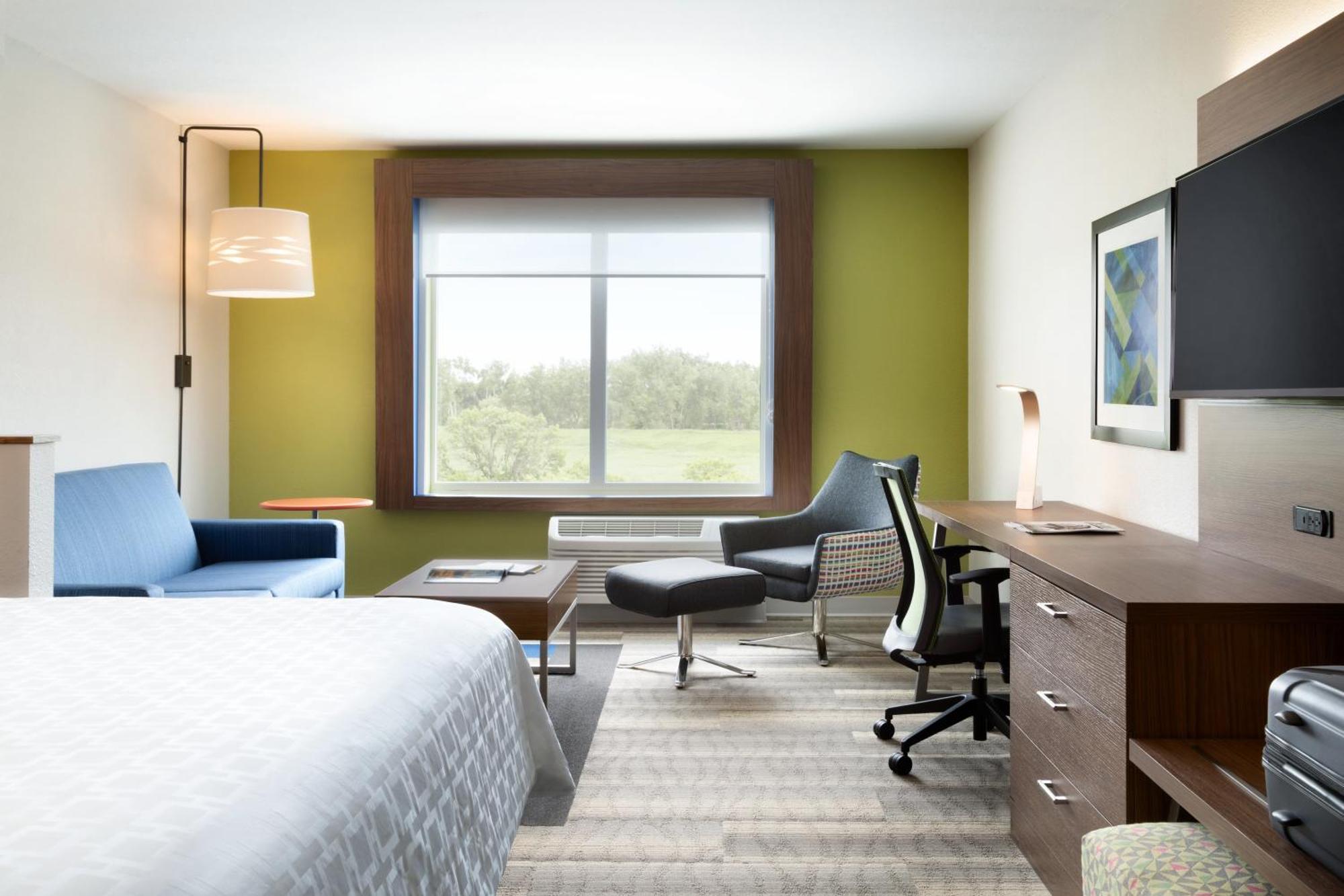 King Suite with Sofa Bed