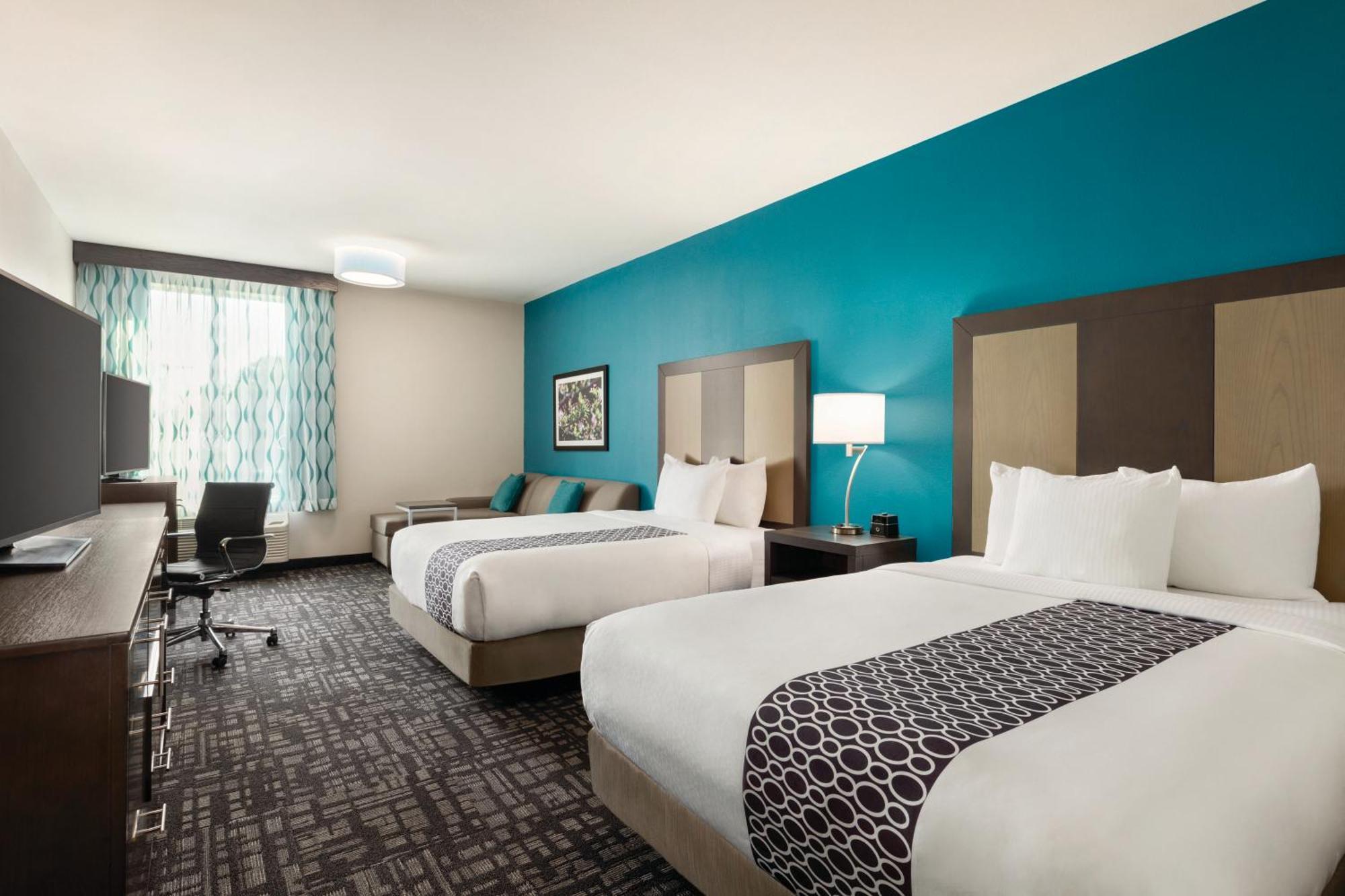 Studio Suite with Two Queen Beds - Non-Smoking