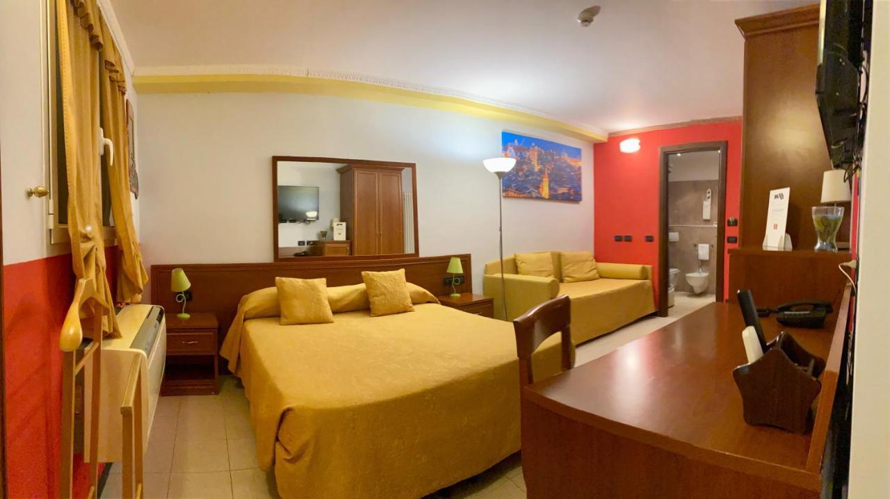 Quarto Duplo Econômico