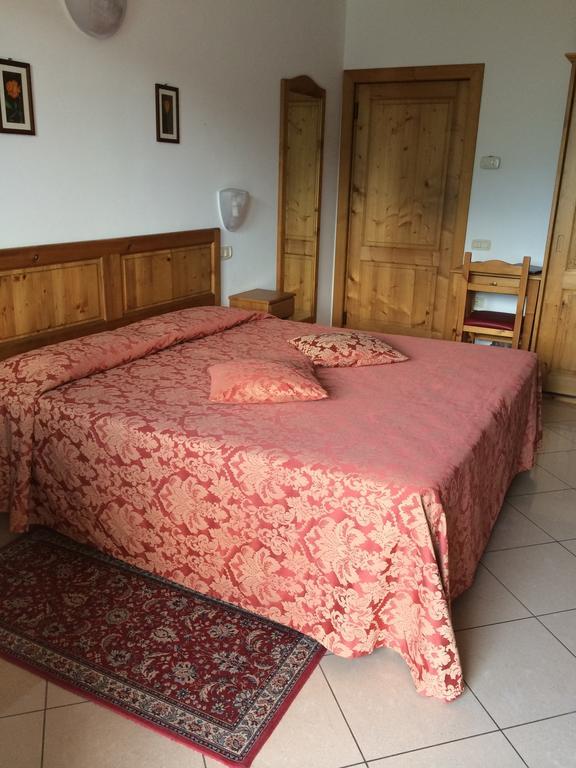 Chambre Double - Vue sur Montagne