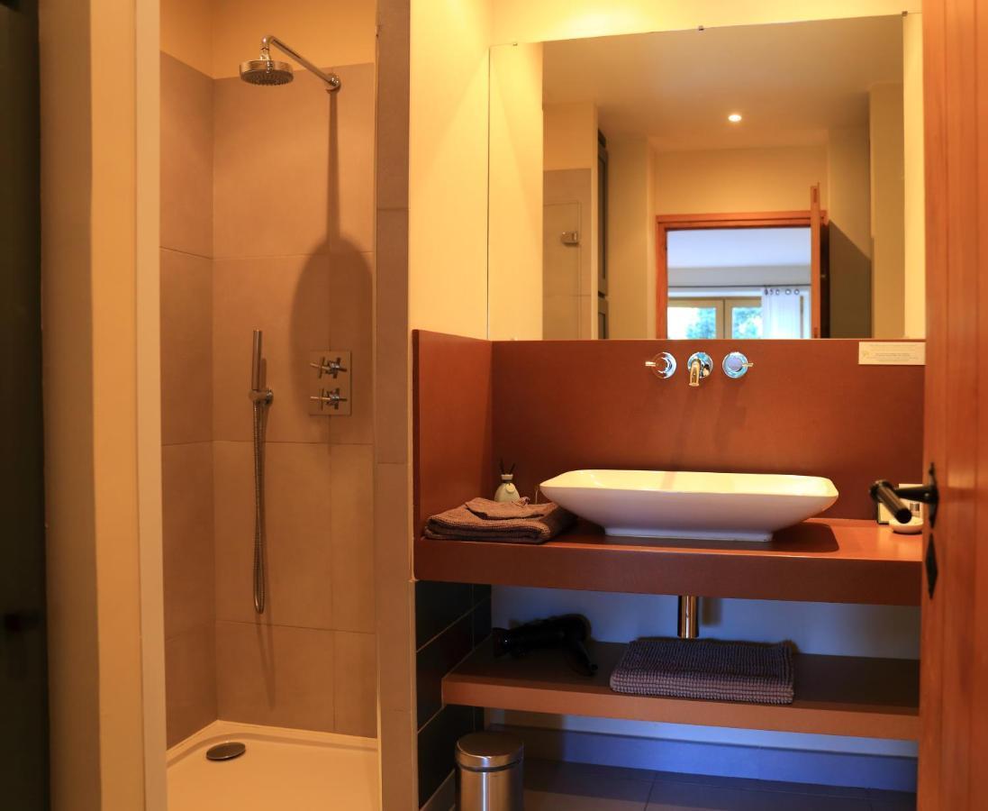 Chambre Double Deluxe avec Douche