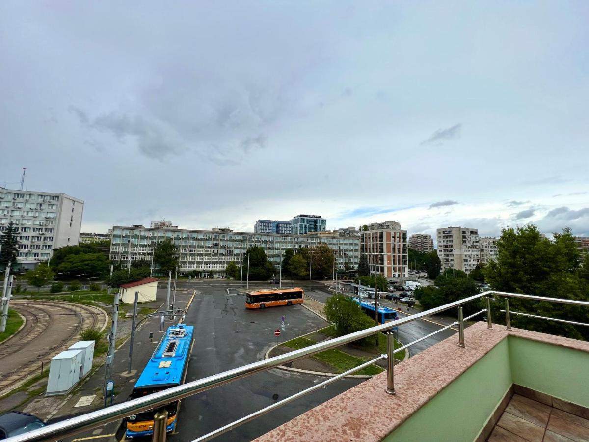 Apartamento de 1 dormitorio con balcón