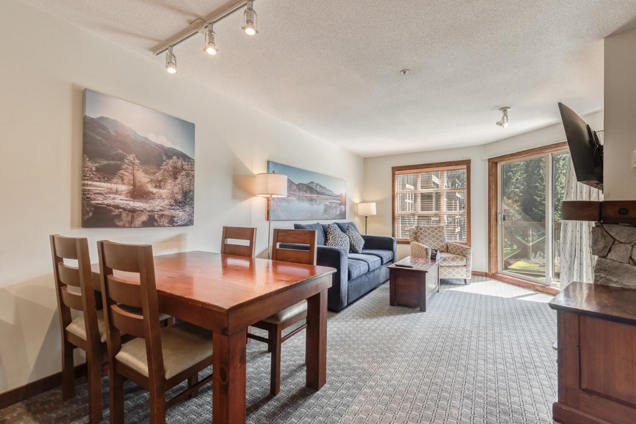 One Bedroom Slopeside Suite with Full Kitchen,1299856633:JPEG
